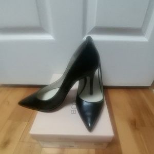 BCBG BG Treasure Pumps