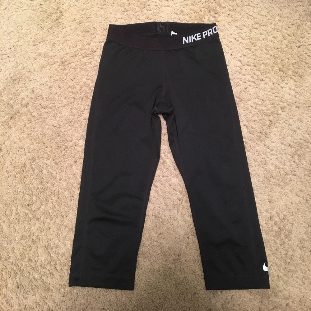 XS Nike Capri leggings