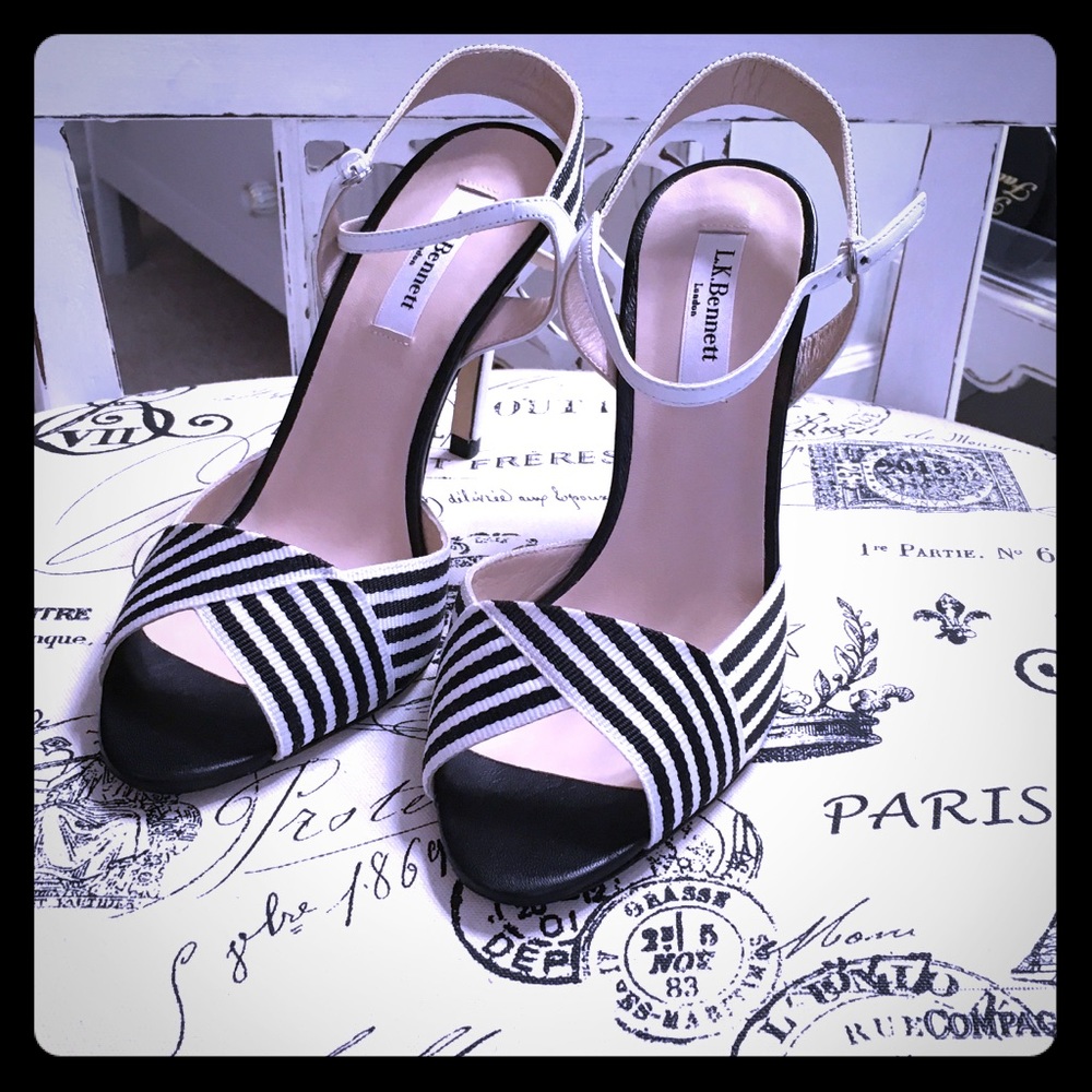 L.K. Bennett London Sandals Sz 40