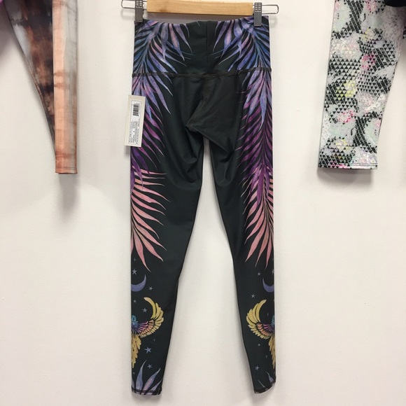 Teeki Hot Pant Phoenix Rising - Picture 2 of 6