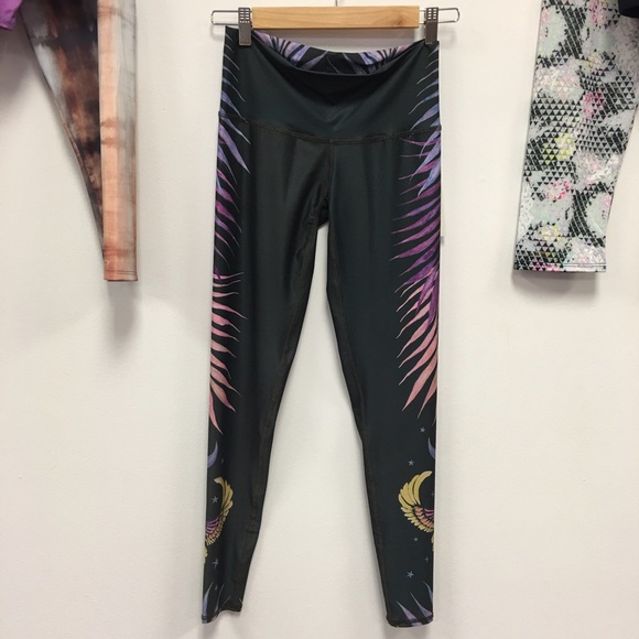 Teeki Hot Pant Phoenix Rising - Picture 3 of 6