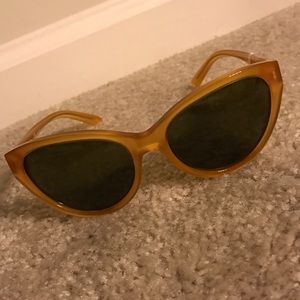 Tory Burch Cat Eye Sunglasses! NWT!