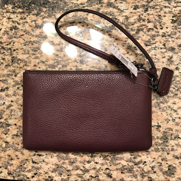 NWT Coach wristlet - Picture 2 of 6