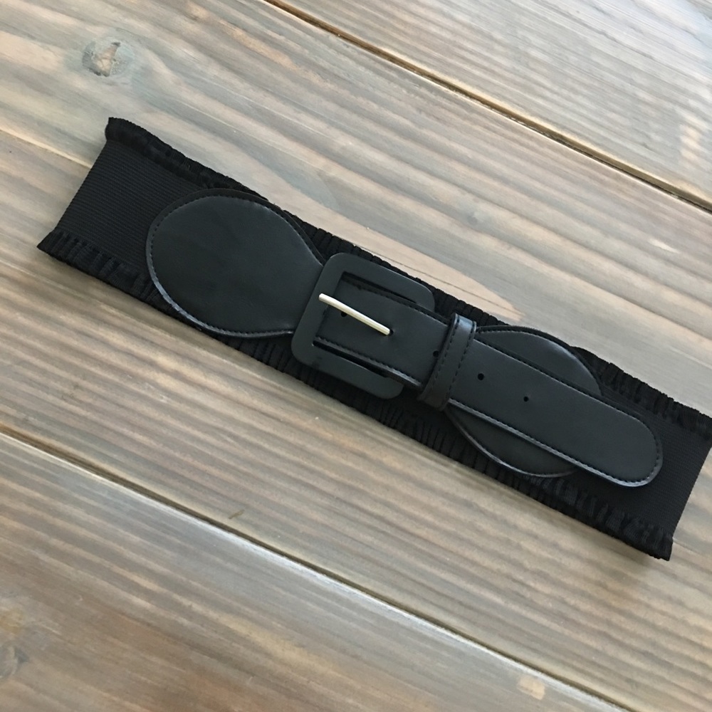 Women's high waisted stretch belt