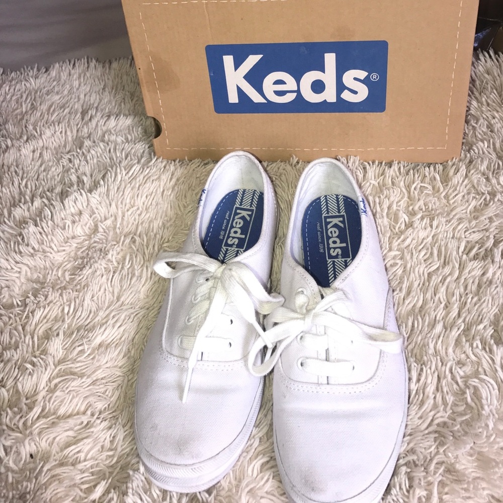 White Keds