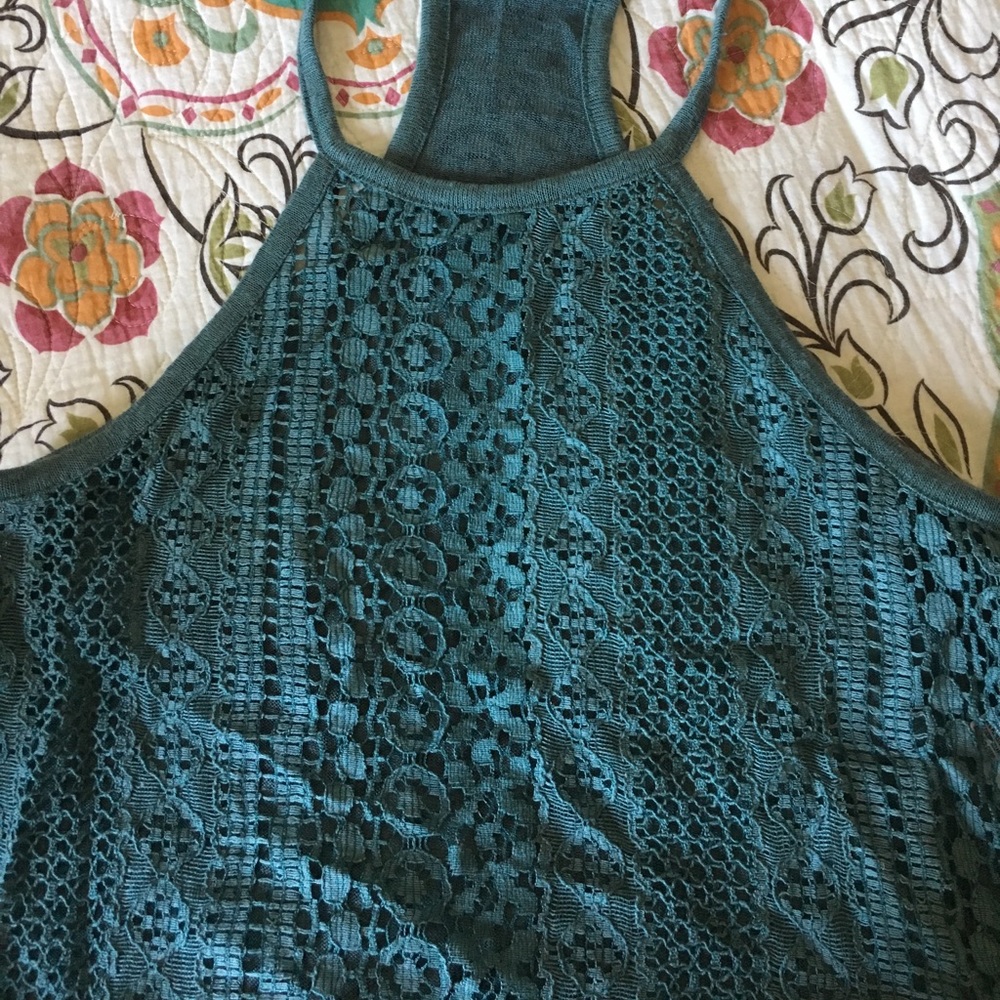 Lace front; teal tank top