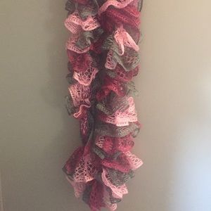 Pretty Infinity scarf!
