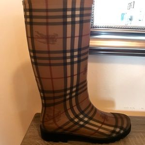 SALE Authentic Burberry Rain Boots- Saks Fifth Ave
