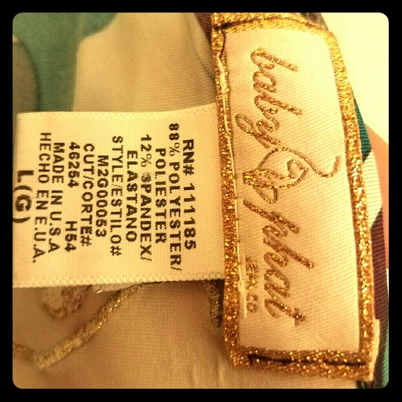 Dress - Picture 2 of 3