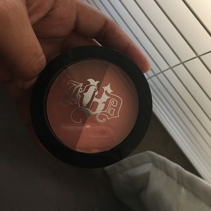 Kat Von D - Two-Tone Blush