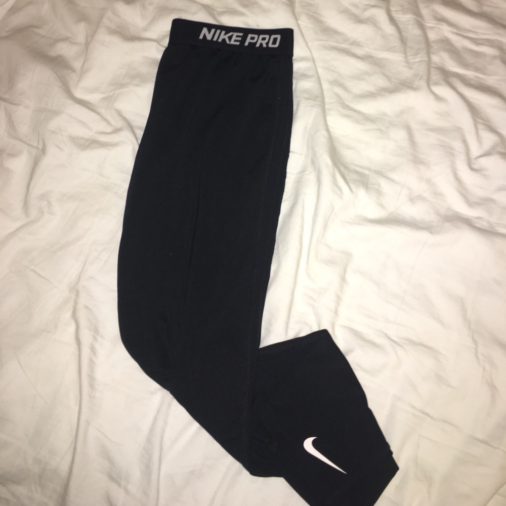 Nike Pro Crop