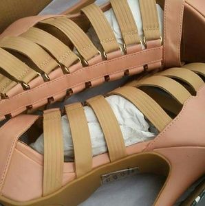 Women's heels **ADDED MORE PHOTOS**