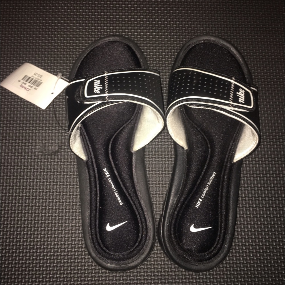 Nike slides