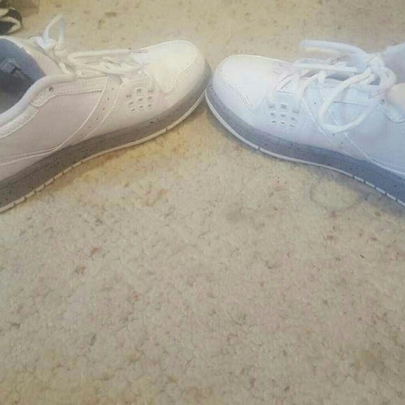 Jordans - Picture 3 of 4