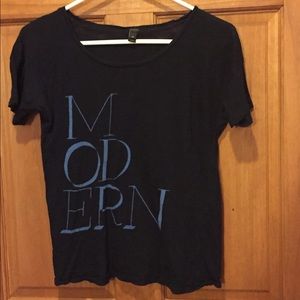J. Crew MODERN artist tee