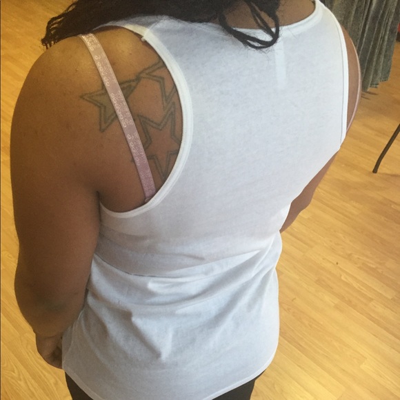 White Fancy Print Top - Picture 4 of 4