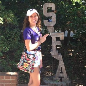 Meet your Posher, Sarah