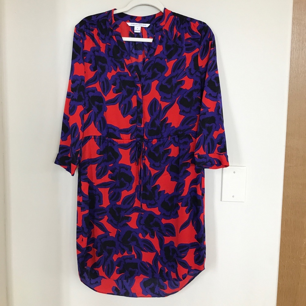 Diane vonFurstenberg drawstring dress.