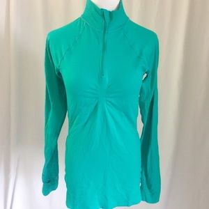 Lucy lucytech Pullover Size: Medium