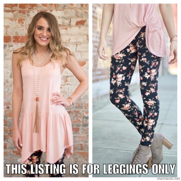 Reduced! Soft brushed Floral Print Leggings. OS - Picture 3 of 4