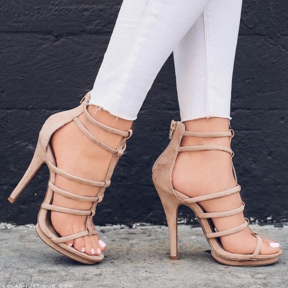 Lola shoetique heels!