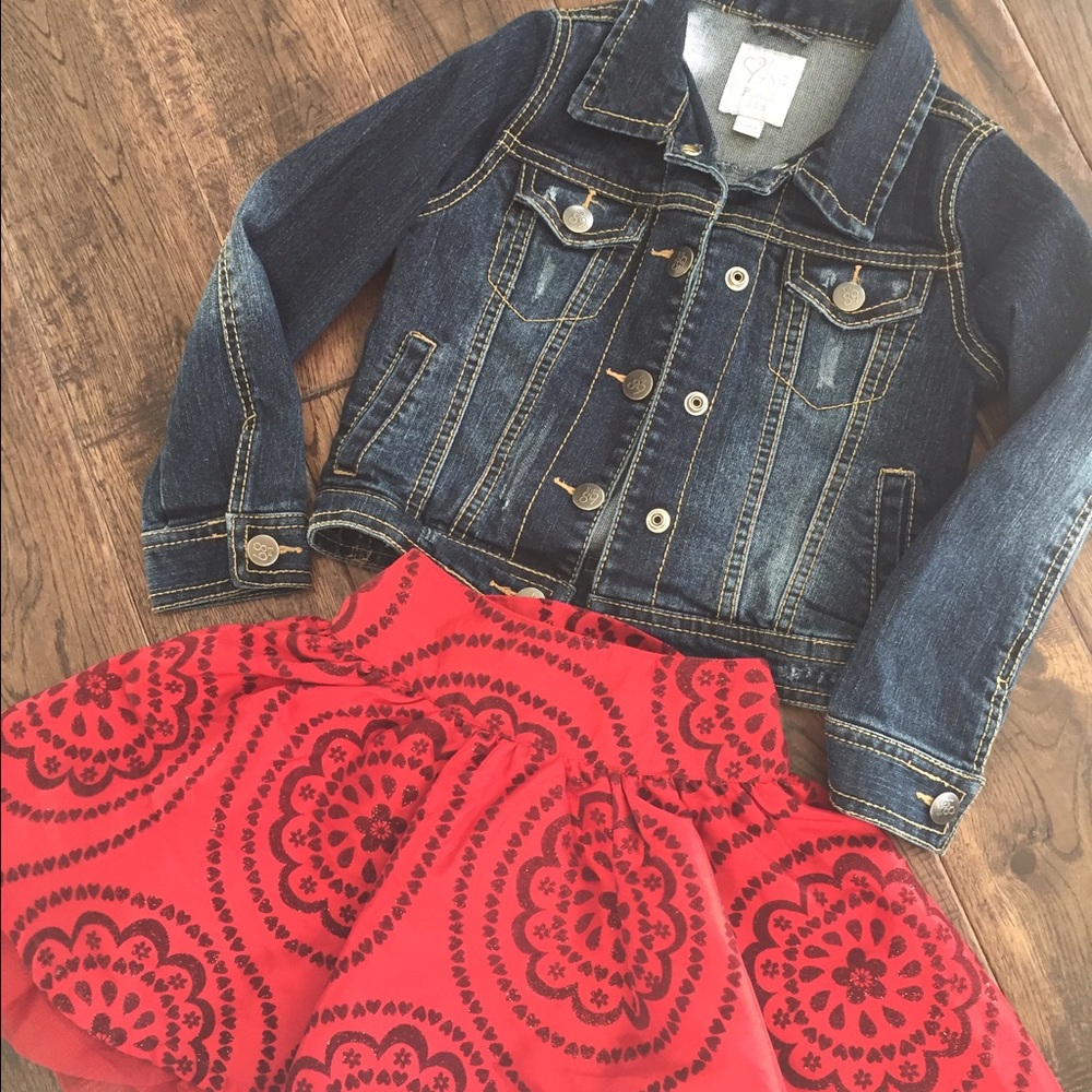 Girls red puffy skirt and denim jacket ❤️