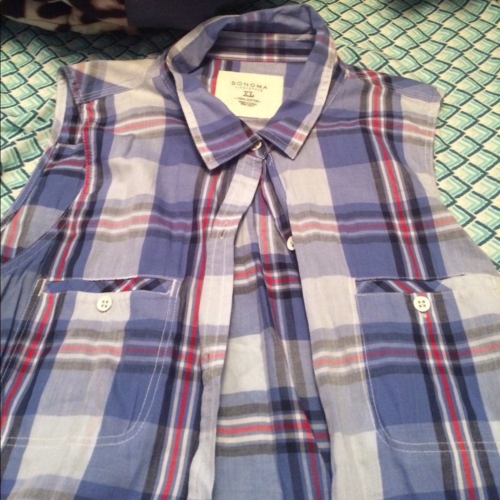 Plaid sleeveless shirt