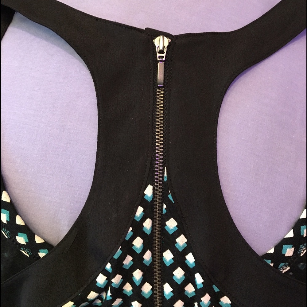 💎 Banana Republic Tank Top - Racerback ◽️🔹 - Picture 4 of 5