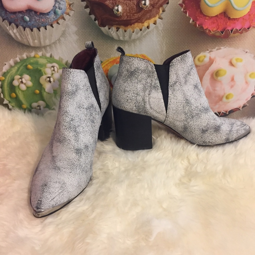 Chelsea booties