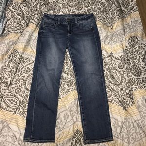 American Eagle Women's Cropped Jeans Size 8