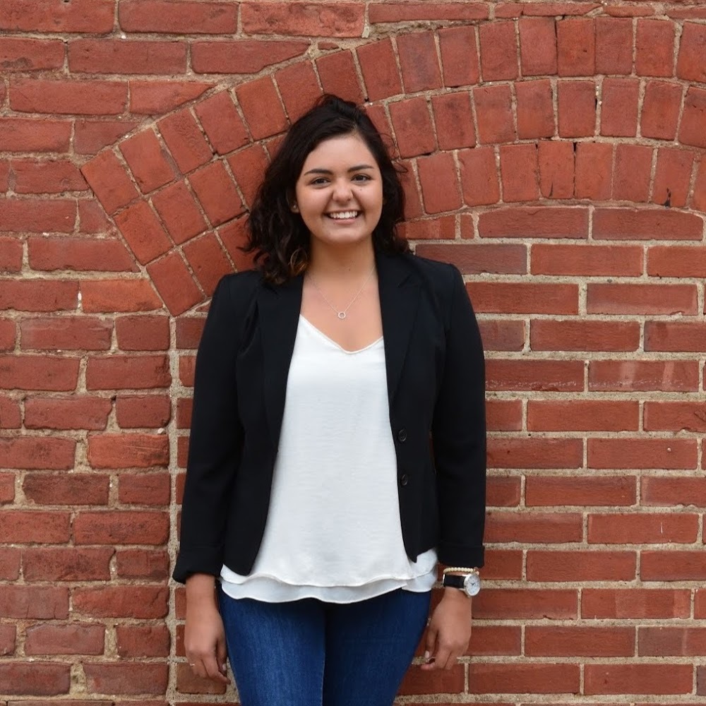 Meet your Posher, Nora