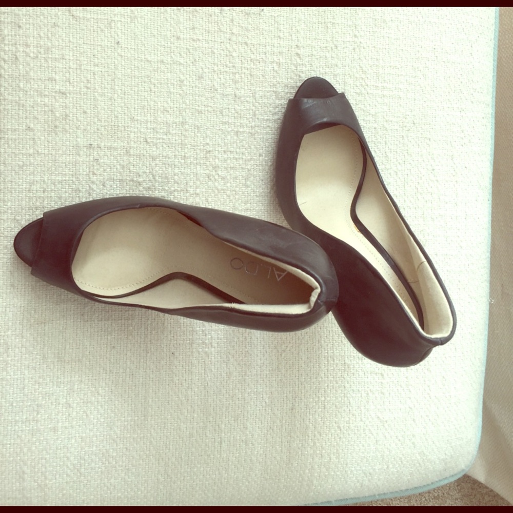 Sexy black open toe heels