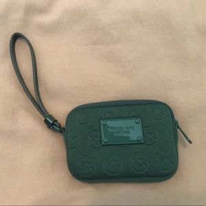 Michael Kors emerald wristlet/case