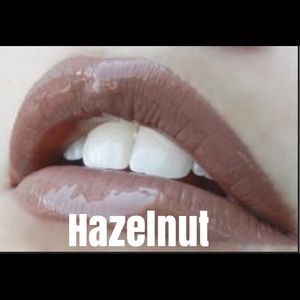 Hazelnut LipSense