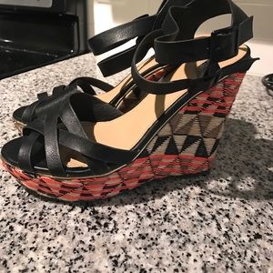 Adorable wedge black, coral and tan sandals