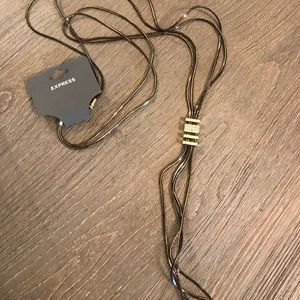 Express necklace