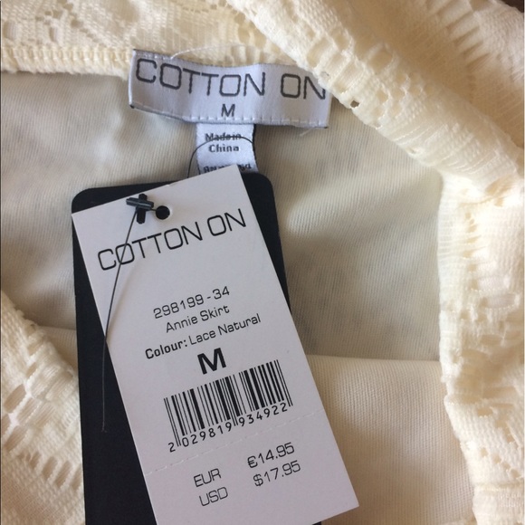 Cream Lace Skirt - Picture 5 of 5