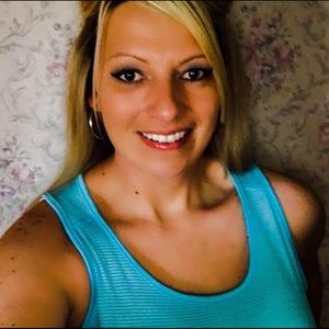 Meet your Posher, Paula