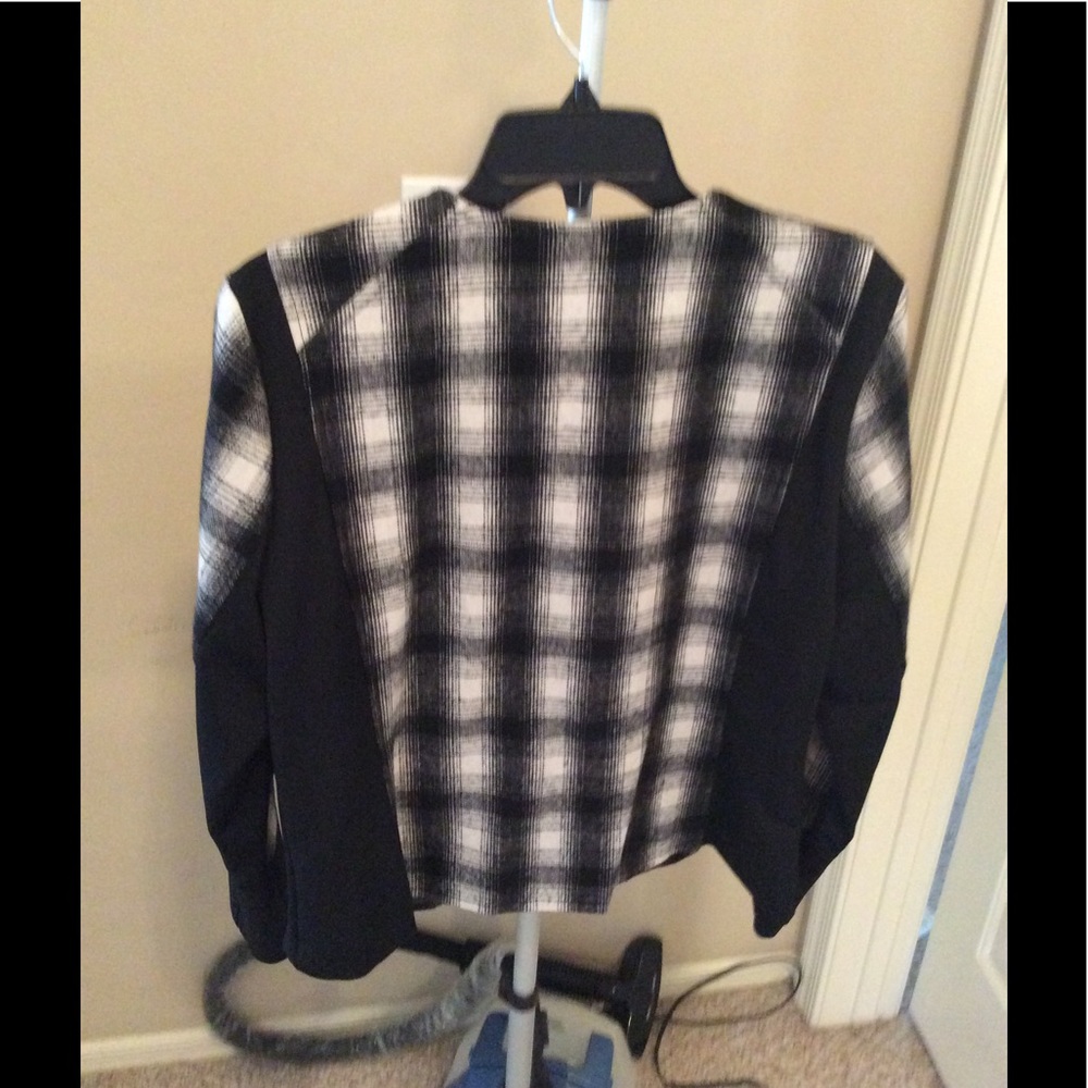 Jacket worn once - Picture 2 of 2