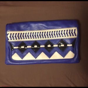 Jessica Simpson crossbody/clutch