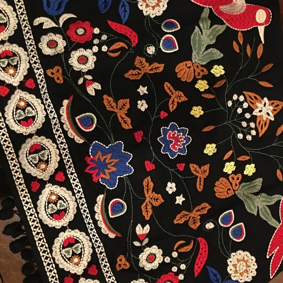 Host Pic Pom Pom Trimmed Embroidered Skirt - Picture 4 of 5