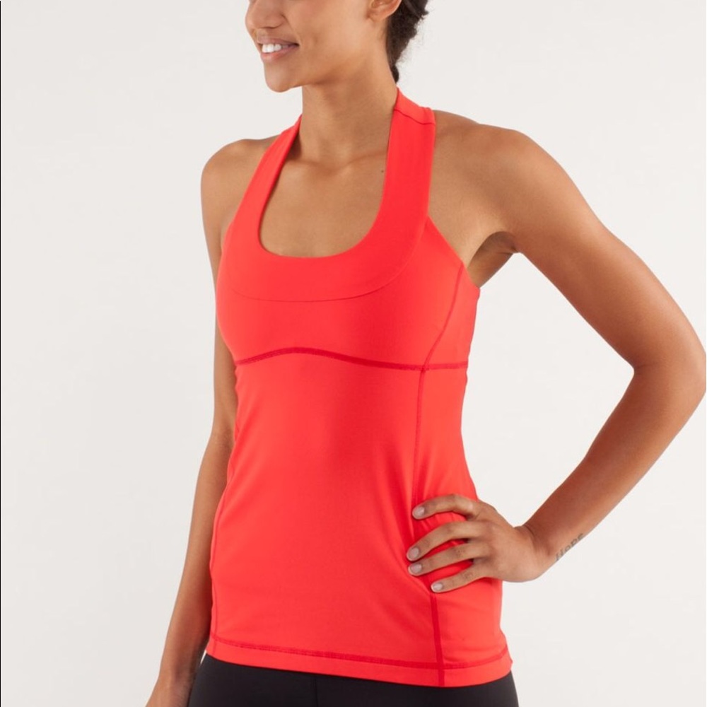 Lululemon Scoop Neck Tank
Love Red size 6. RARE