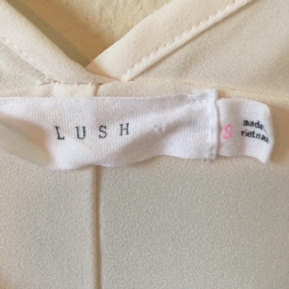 Lush top - Picture 3 of 3