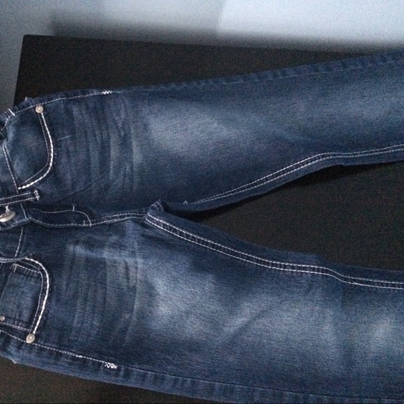 Jeans - Picture 7 of 8