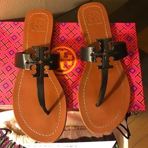 Tory Burch Moore 2