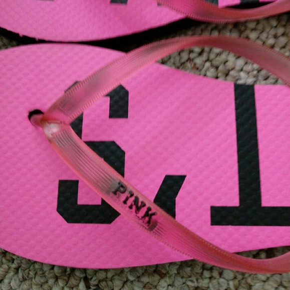 PINK Flip Flops - Picture 2 of 4