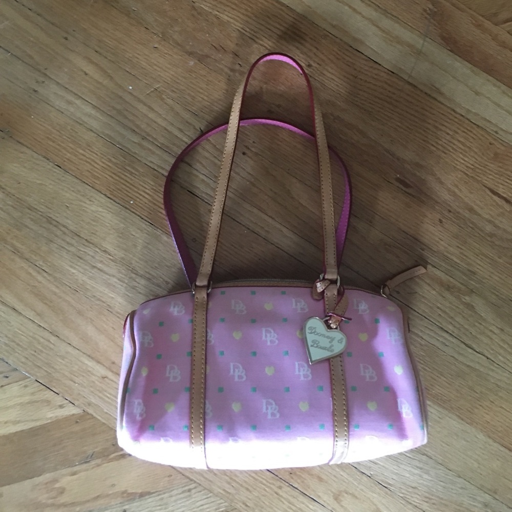Small Dooney and Bourne bag!