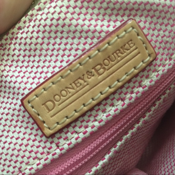Small Dooney and Bourne bag! - Picture 3 of 4