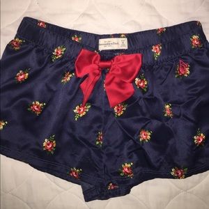 Sleep shorts