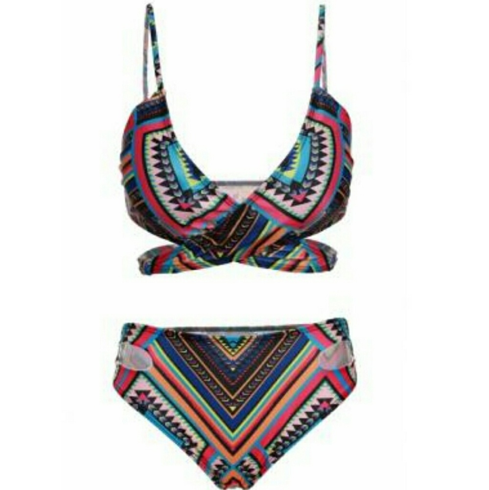 Aztec bikini - Picture 2 of 4
